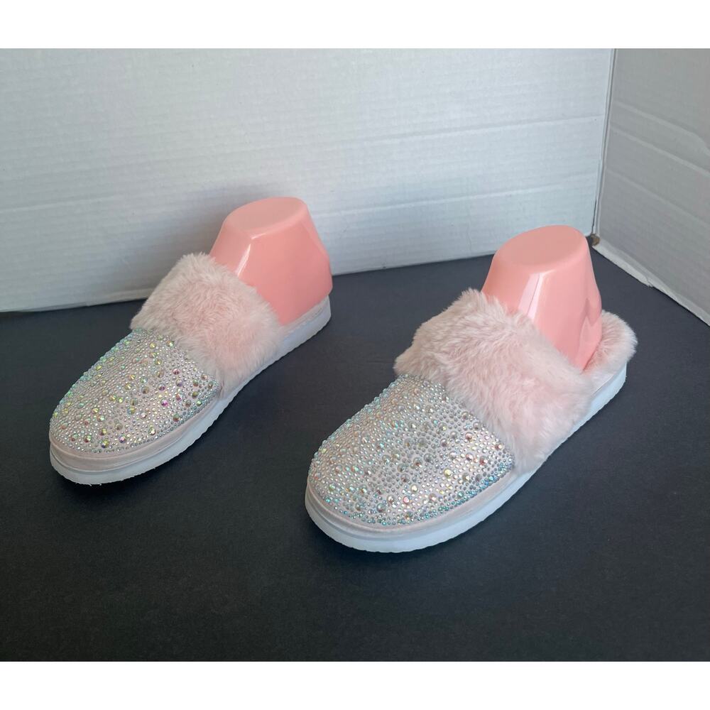 Gianni‎ Bini Slippers Women 7M Pink Excellent Rhinestone Fur Slides ComfieeTwo